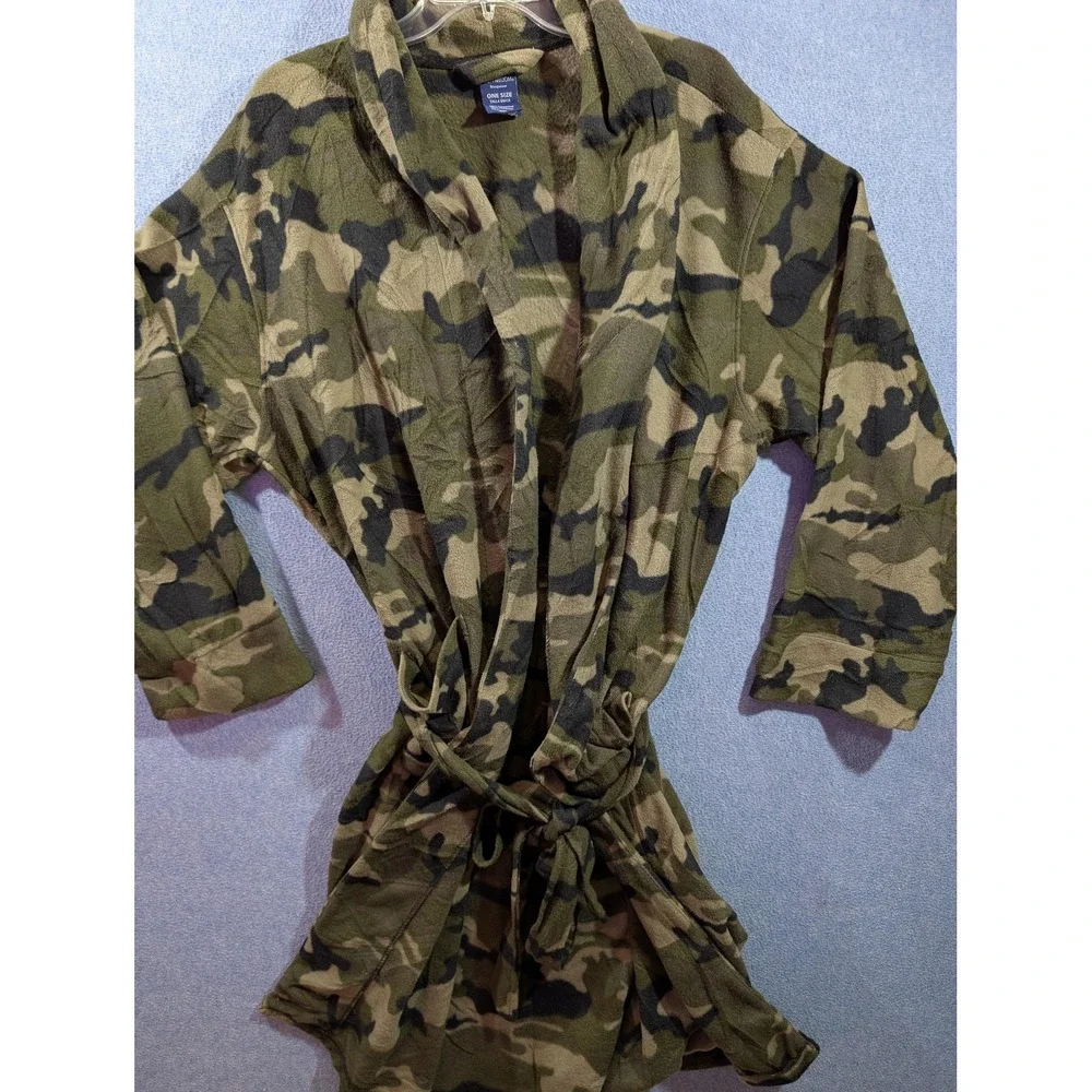 Fruit Of The Loom Robe Mens One Size Green Camo Plush Fleece Sleepwear Bathrobe
